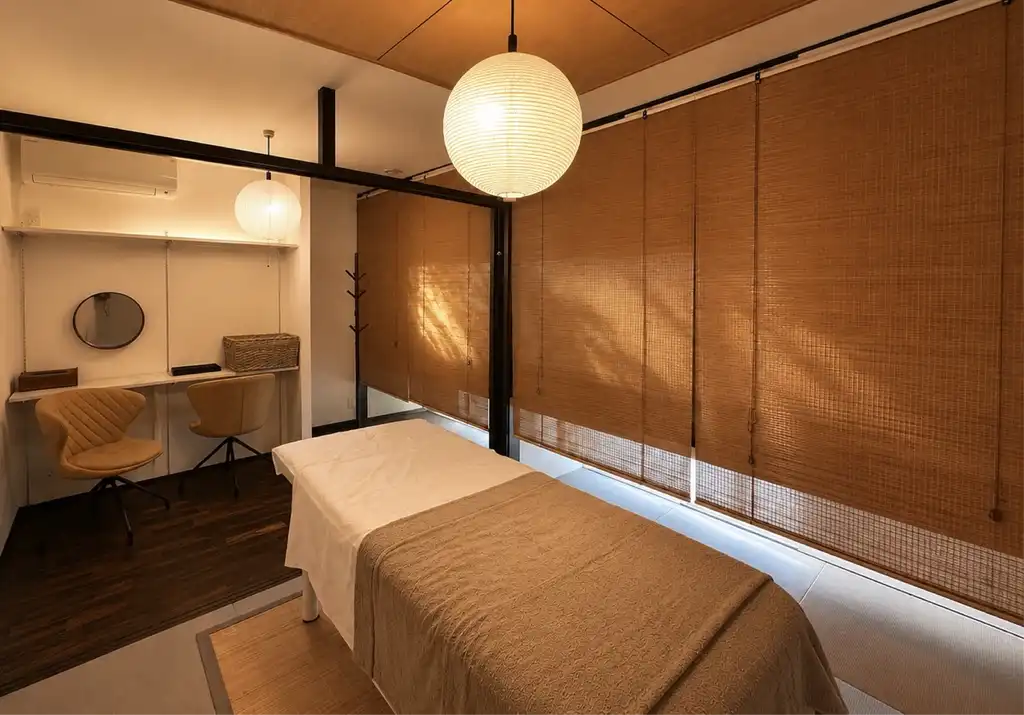 箕面・豊能・能勢で通いやすい脱毛サロン｜するり屋の施術室